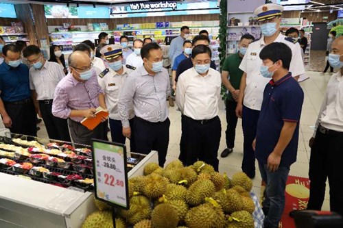 各地政府领导莅临华润万家旗下门店视察