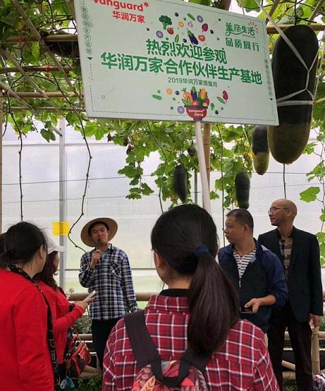 华润万家开放35家门店食品操作间 邀千人共“检”食品安全