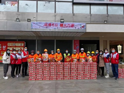 温情冬日，暖在万家，华润万家开展环卫工人关爱行动